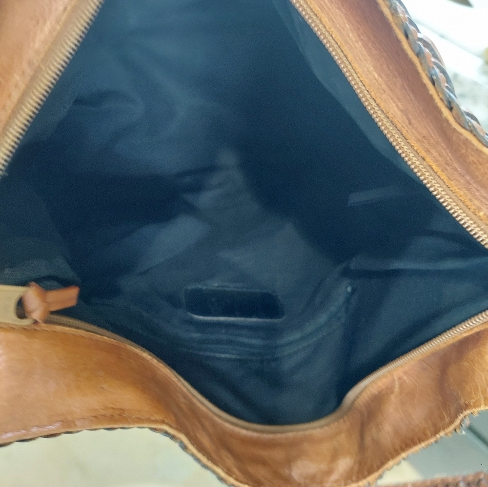 L.J.S Woven Leather Metallic Hobo/Shoulder Bag - Picture 7 of 11